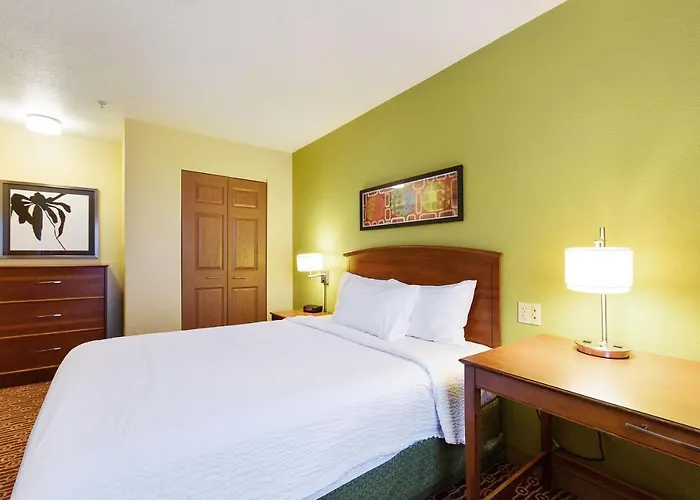 Extended America - Chicago - Elgin - West Dundee