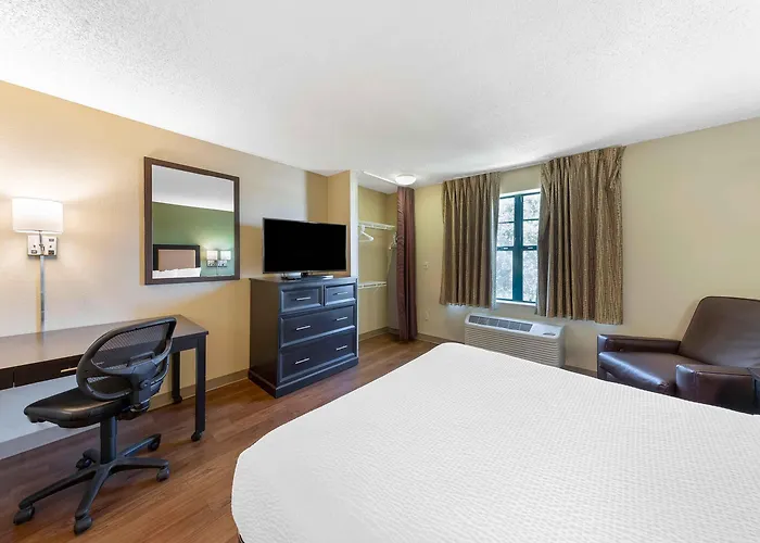Extended America - Chicago - Elgin - Hotel