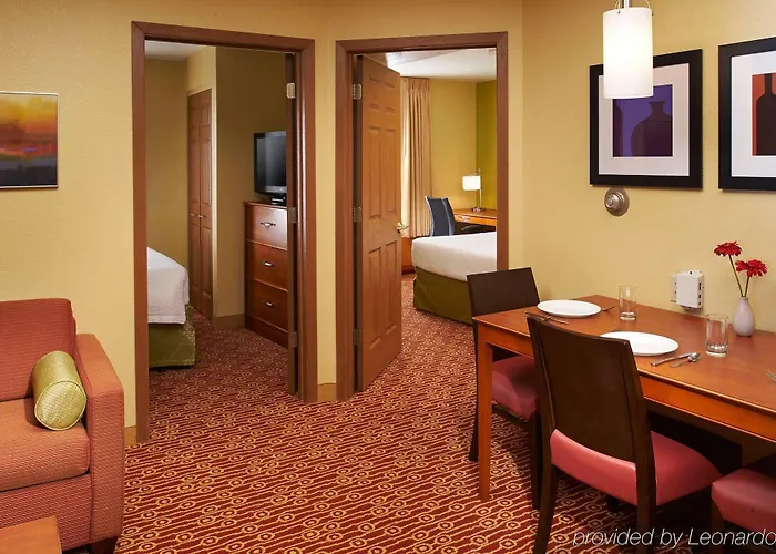 Extended America - Chicago - Elgin - 2* West Dundee